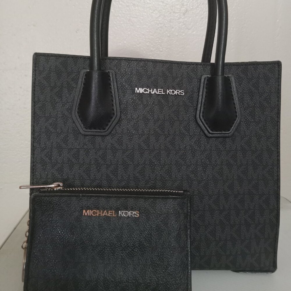 Michael Kors Monogram Tote With Coin Wallet